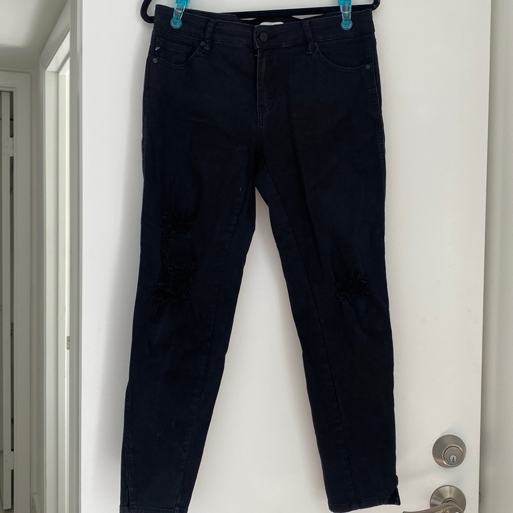 Black kancan distressed jeans